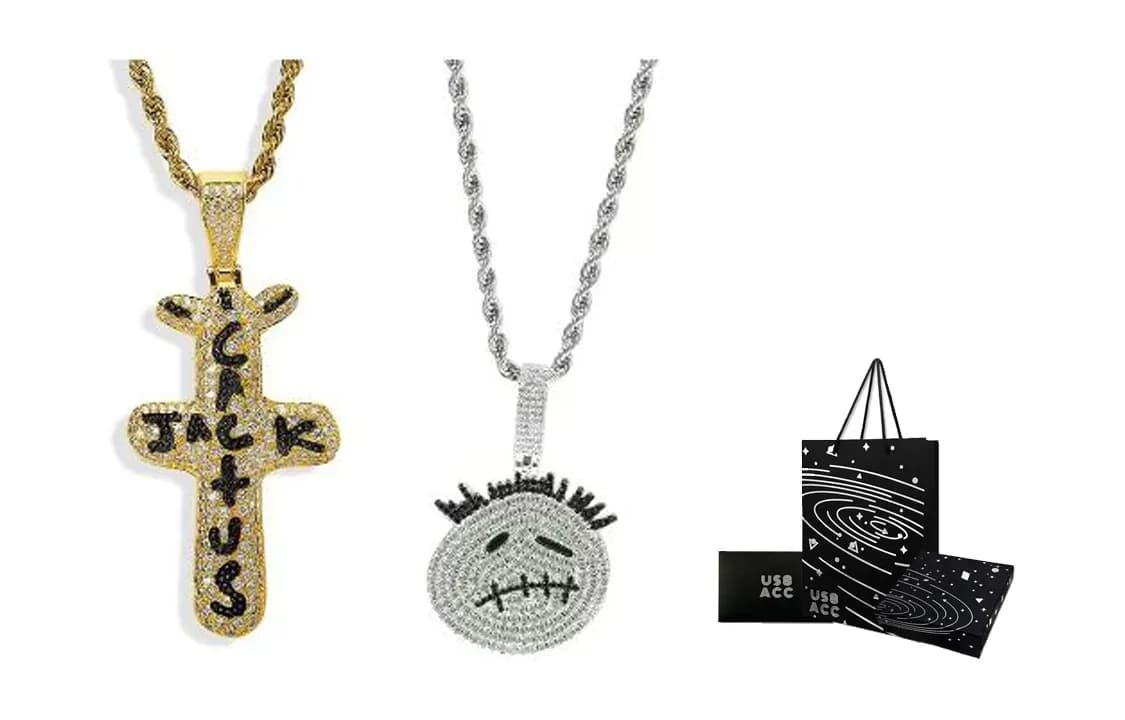 US8ACC Necklaces Silver grimace + gold label necklace