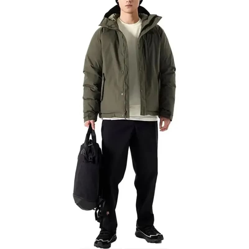 THE NORTH FACE Down Jacket Green