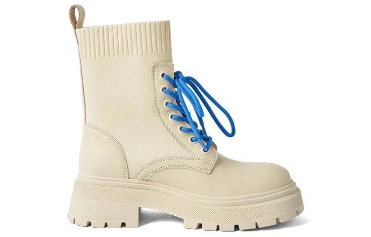 Talitaqoom Neon Lady Collection Short Martin Boot 6cm Ecru
