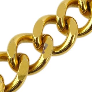 CHANEL Pre Owned 1990 2000s Gold Plated Medallion Chain Belt