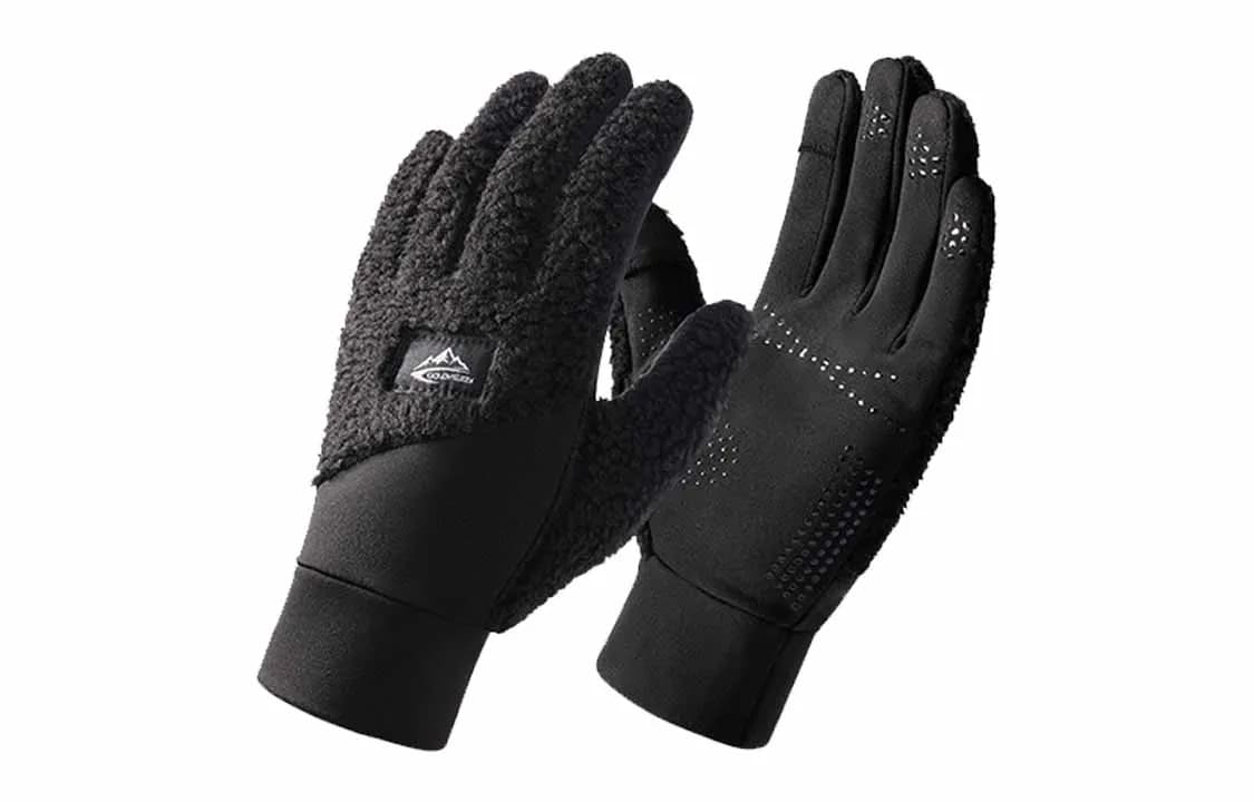 Black contrast plush cycling gloves