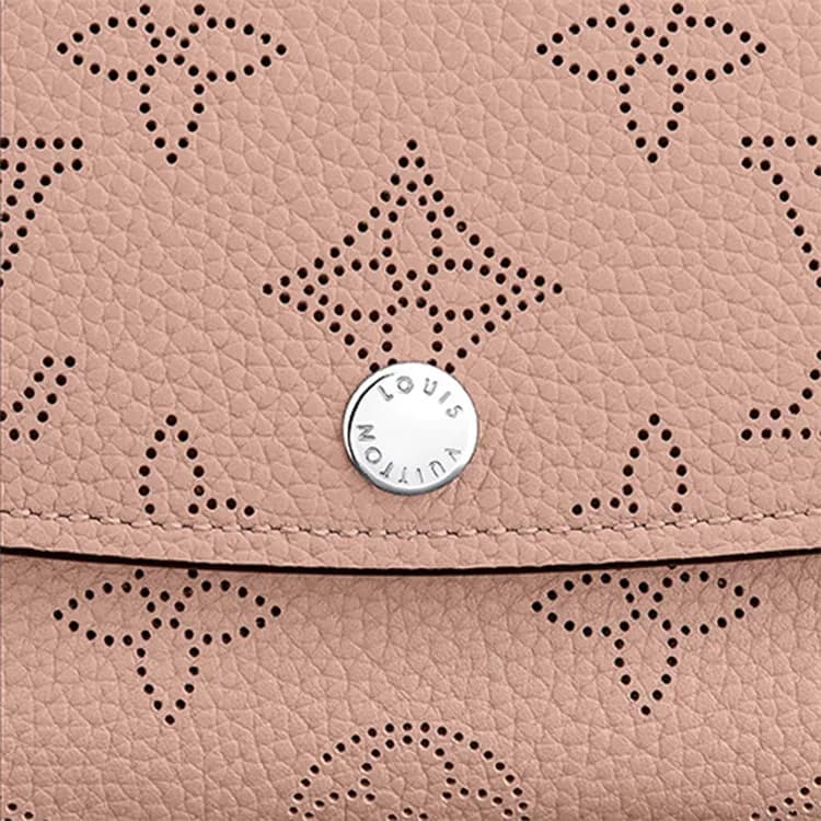 LOUIS VUITTON Cow Wallet Mulan Pink