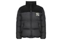 MLB New York Yankees Down Jackets Black Hooded Moderate Straight Fit