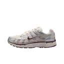 Nike P6000 Lowtop Silver White