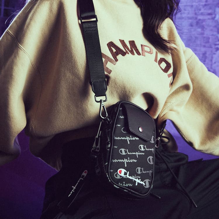 Champion Fabric Shoulder Bag Small Black/Khaki