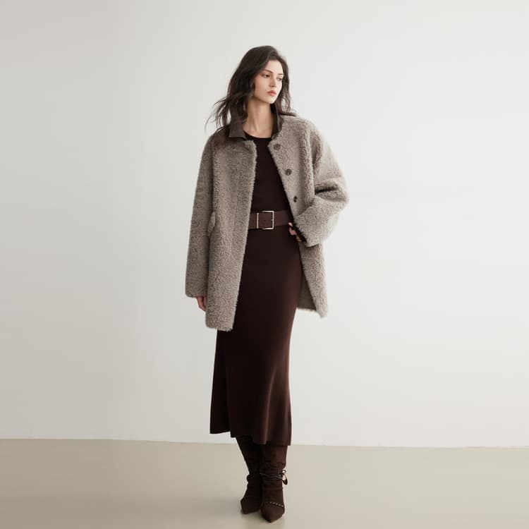 ELLE Furs Gray Brown Lapel Moderate