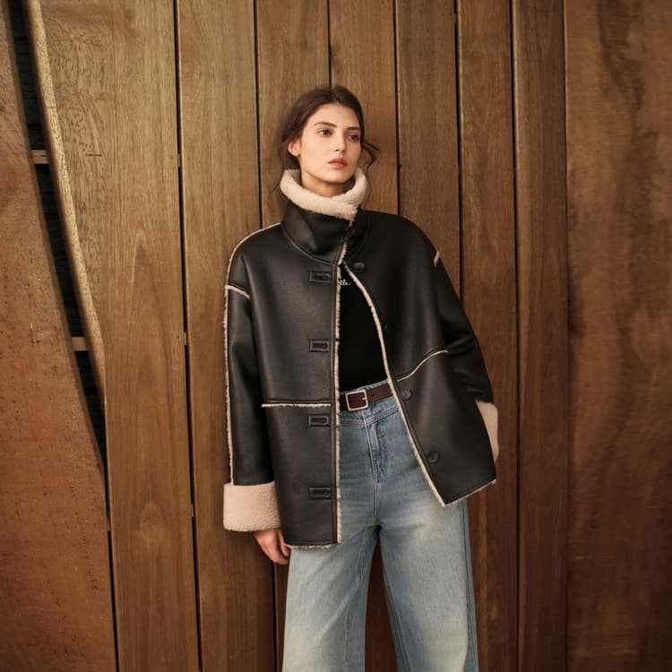 ELLE Furs Black Lapel Moderate