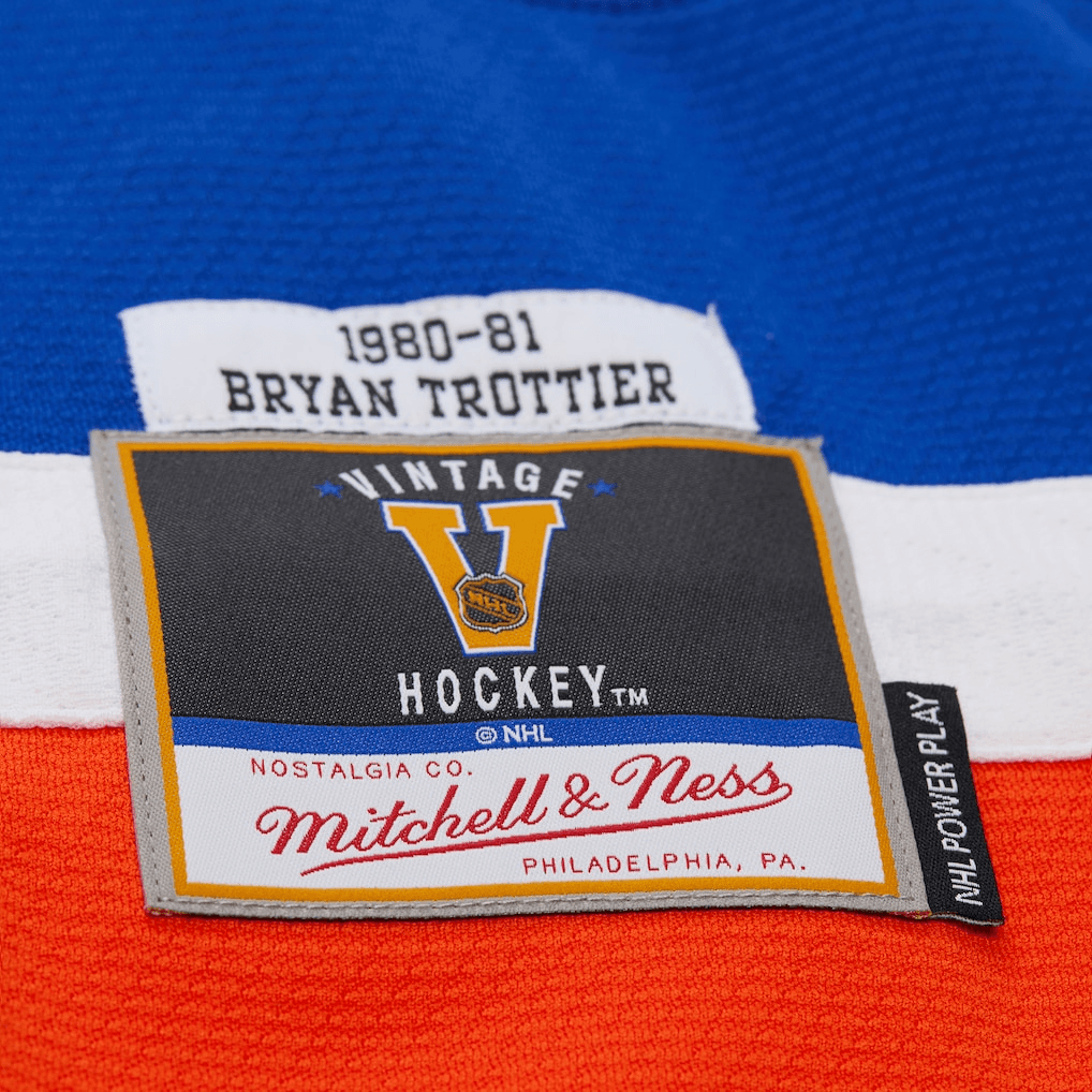 Mitchell Ness x Nhl New York Islanders 198081 Bryan Trottier Tshirt