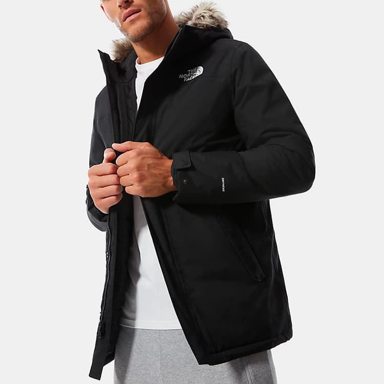 THE NORTH FACE Zaneck Down Jacket Black