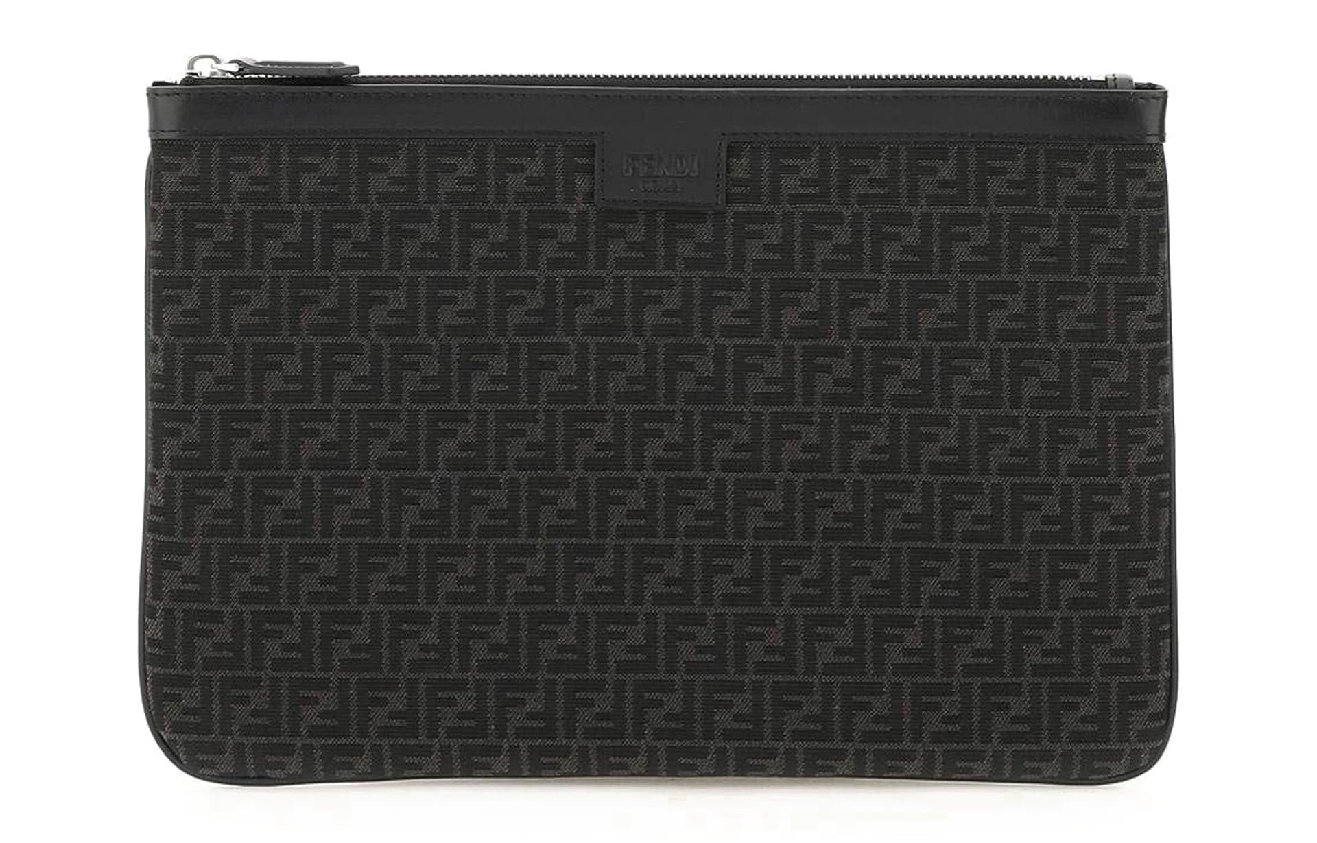 FENDI Cow Clutch Black Box(Basic Set+Box)