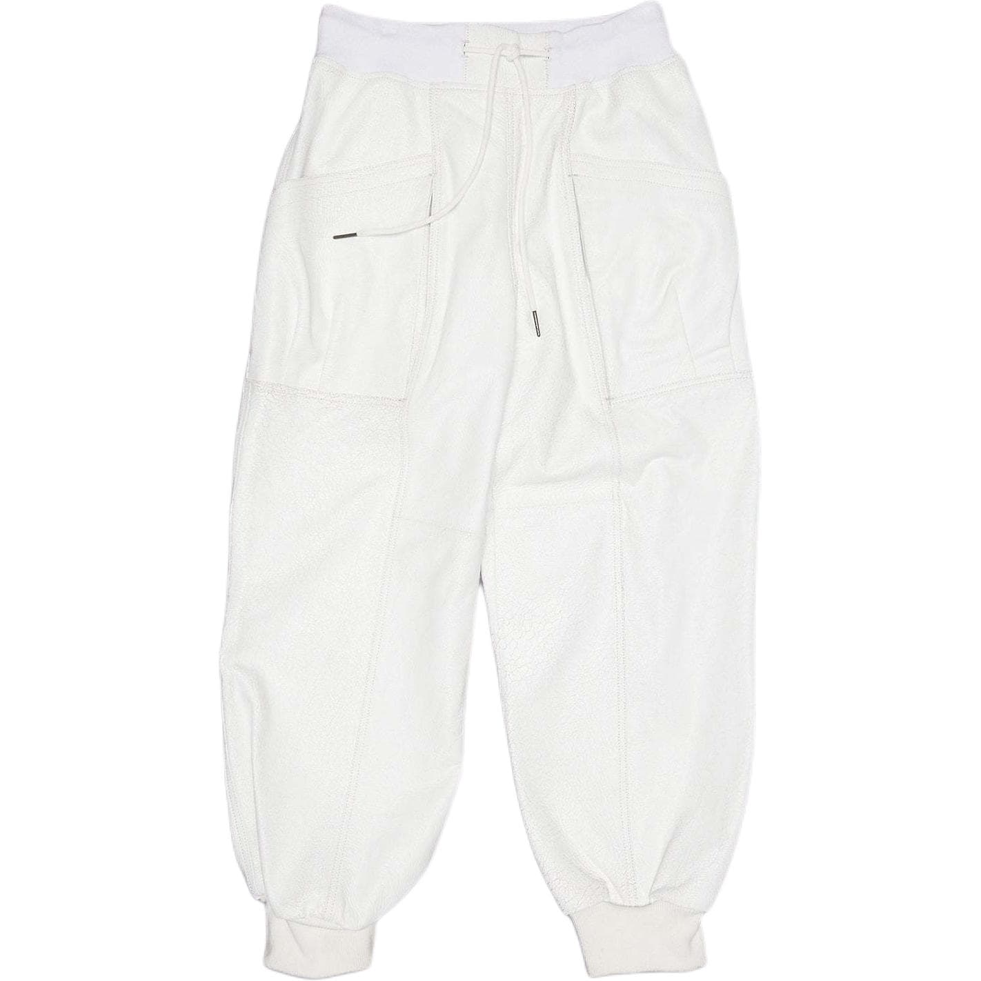 R13 White White
