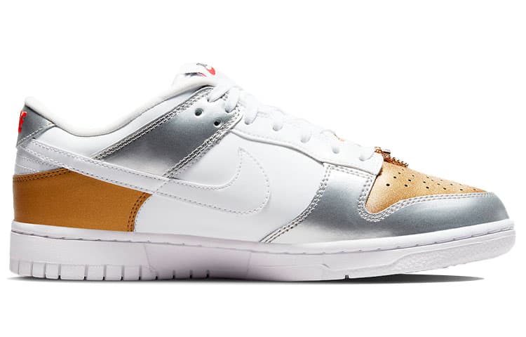 Nike Dunk Heirloom