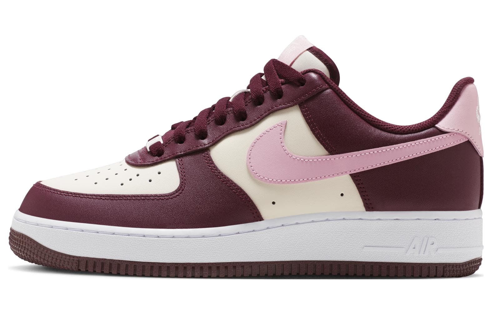 Nike Air Force 1 '07 Valentine's Day 2023