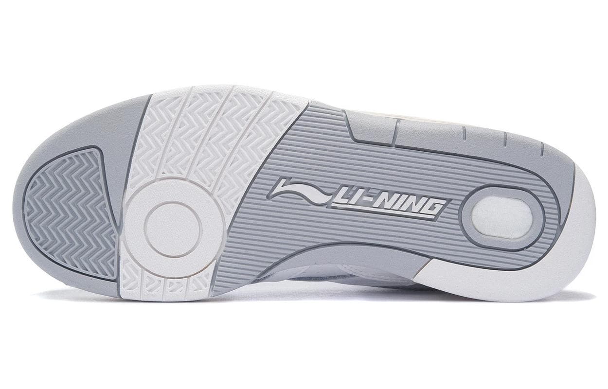 Li Ning Deluxe Synthetic Leather, Lightweight Ecru