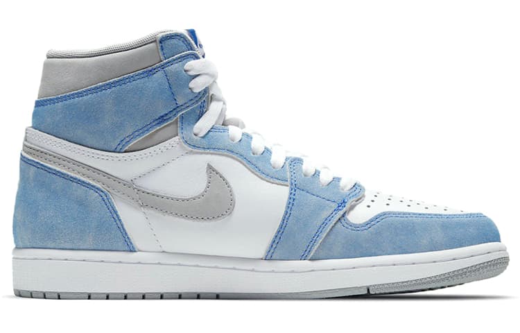 Air Jordan 1 Retro High Og 'Hyper Royal Light Smoke Grey'