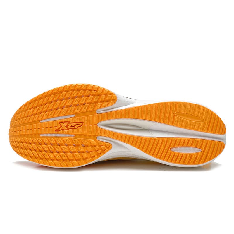 XTEP 5 Speed 2.0 Comfortable Long Distance White Red