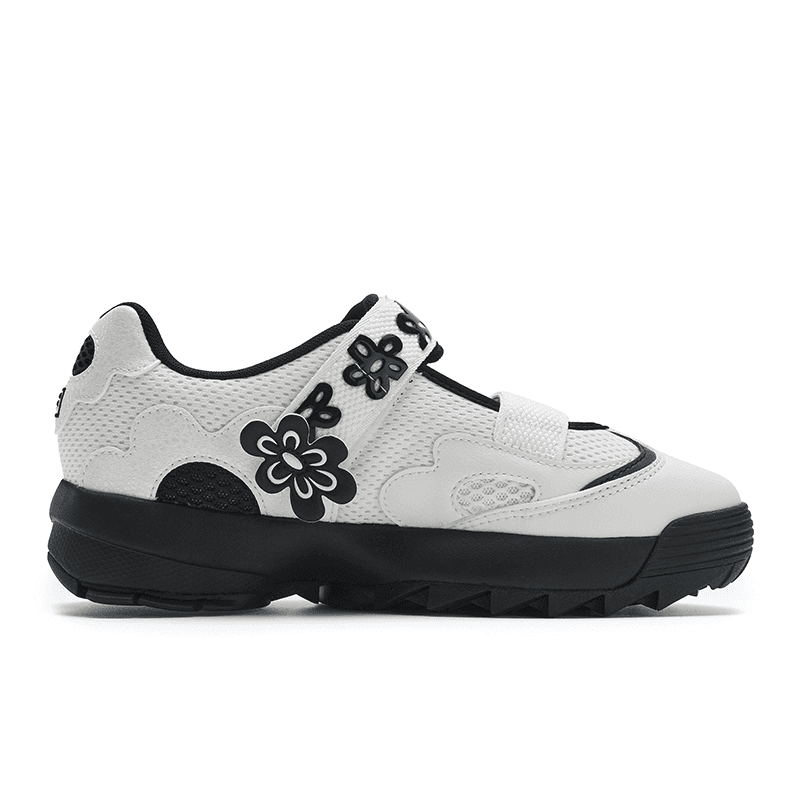 FILA DISRUPTOR 2 FLOWER Resistant, Breathable, Lightweight Micro White/Black