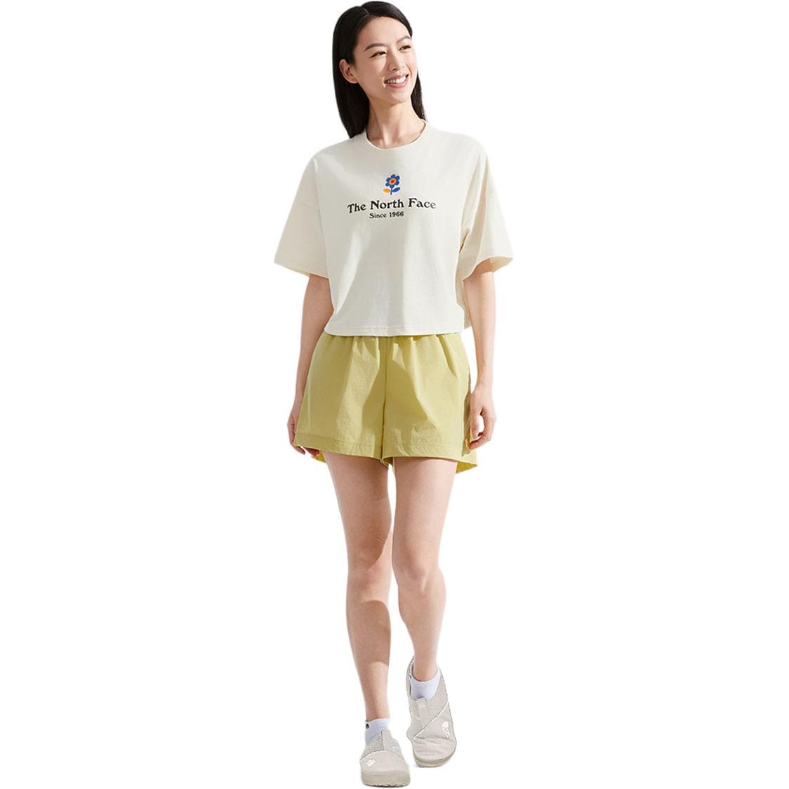 THE NORTH FACE Urban Exploration T Shirt Dune White