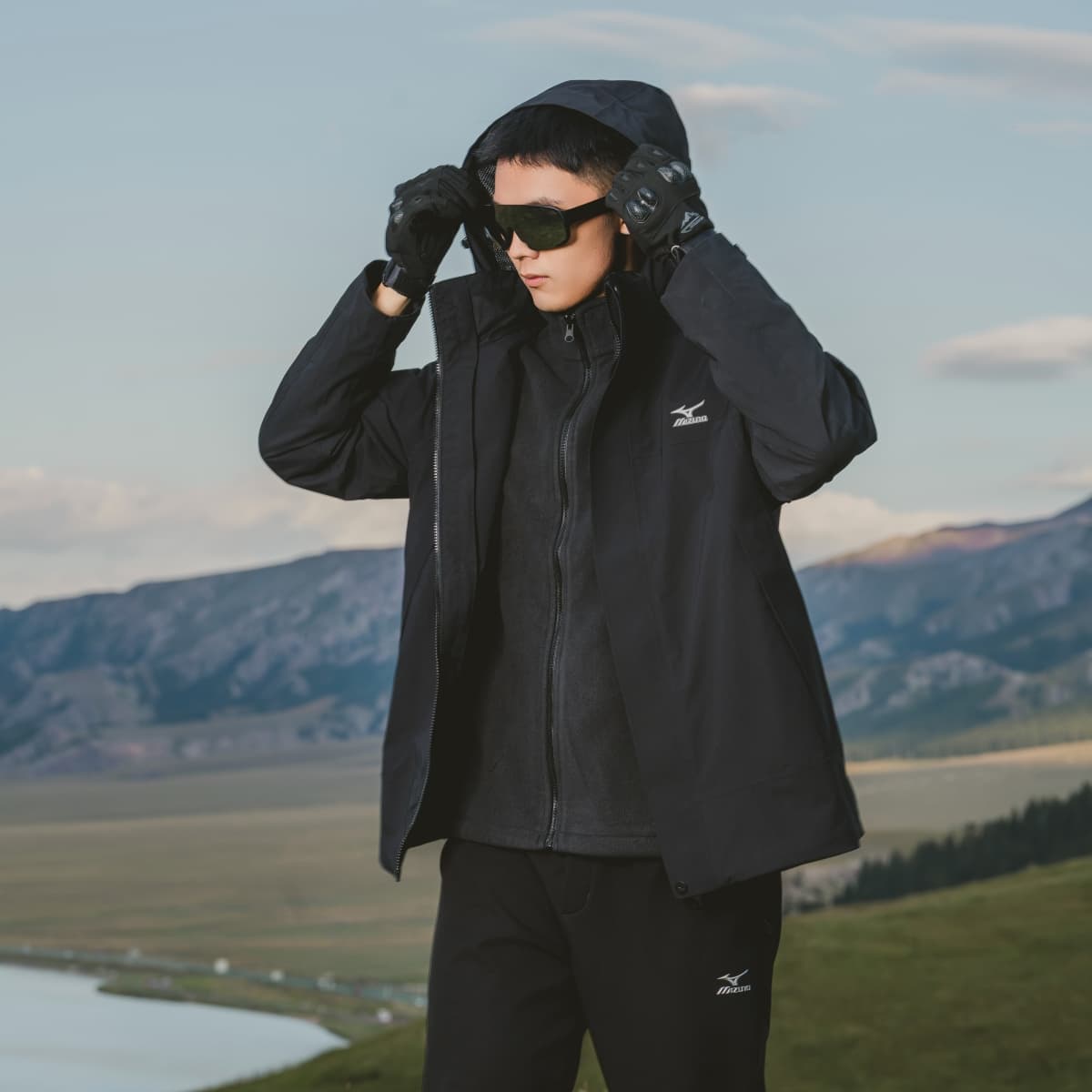 Mizuno Windbreaker Jacket