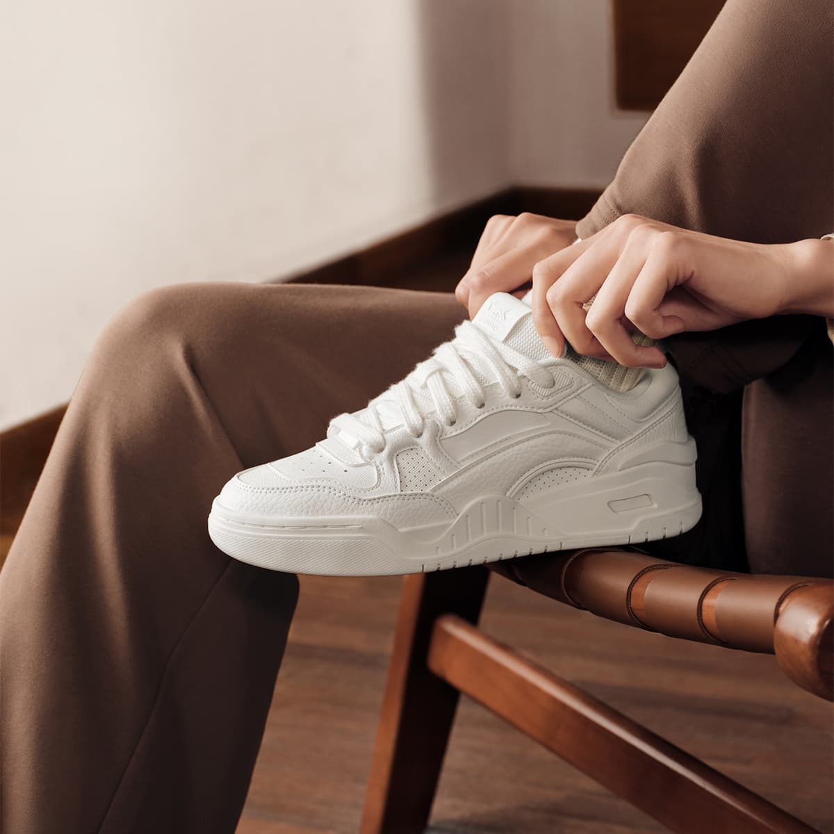 Li Ning Moon White 2.0 Mist White