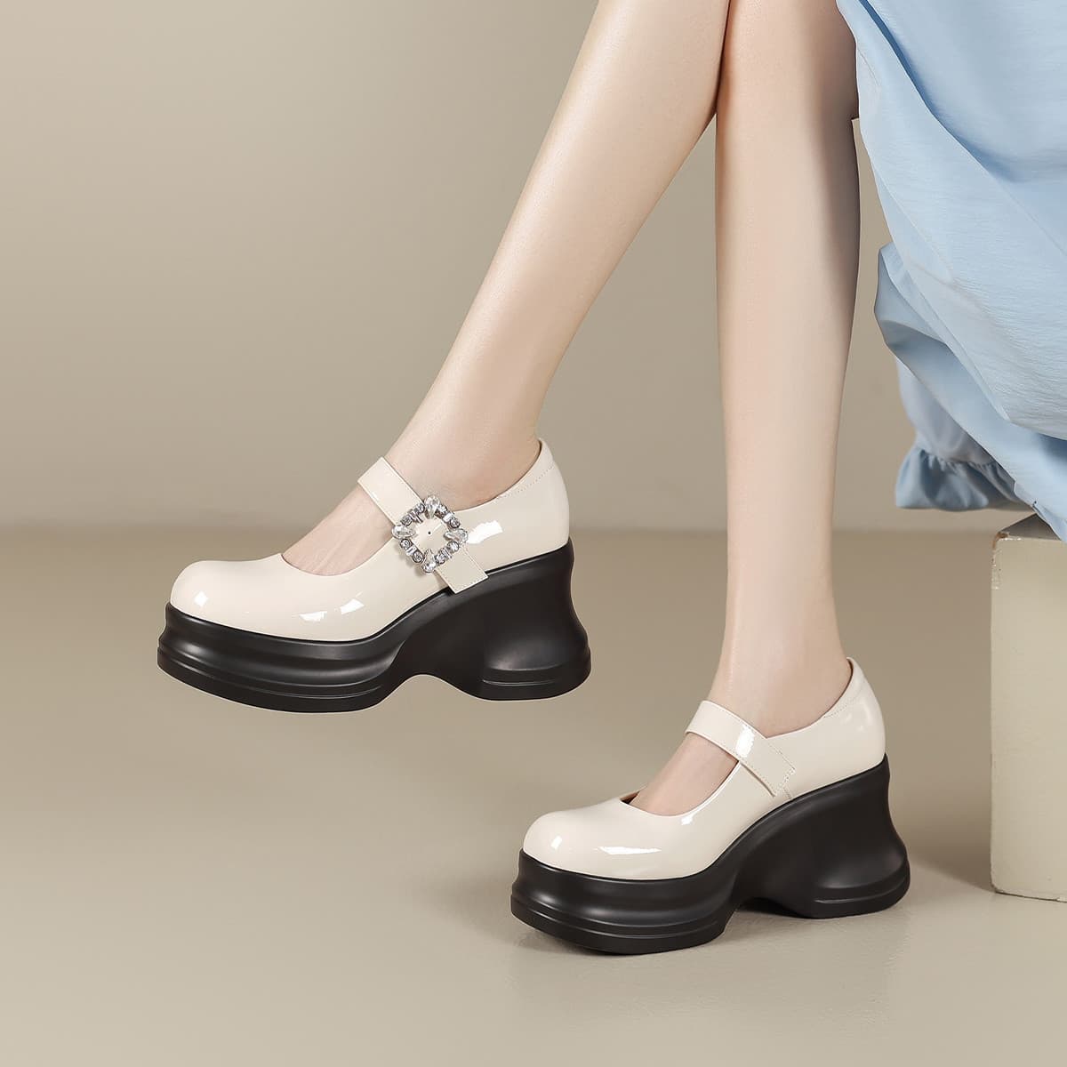 Mulinsen JK Uniform Synthetic Chunky Heel Approx. 5.5cm