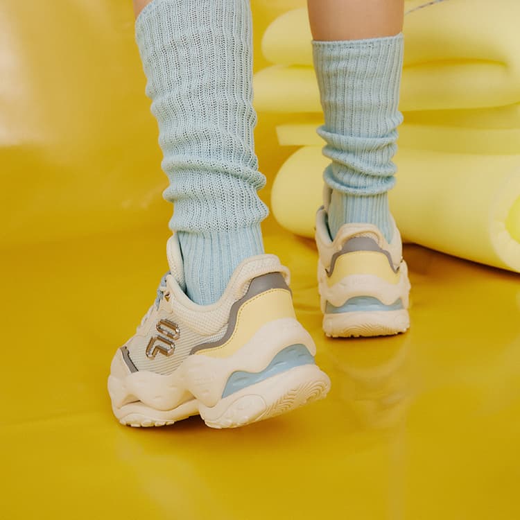 FILA FUSION Cheese Mesh, Textile, Synthetic Breathable Support Height Increasing