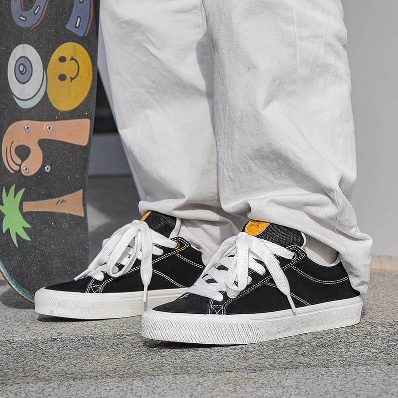 GOLUCK Bear Collection Suede Black White