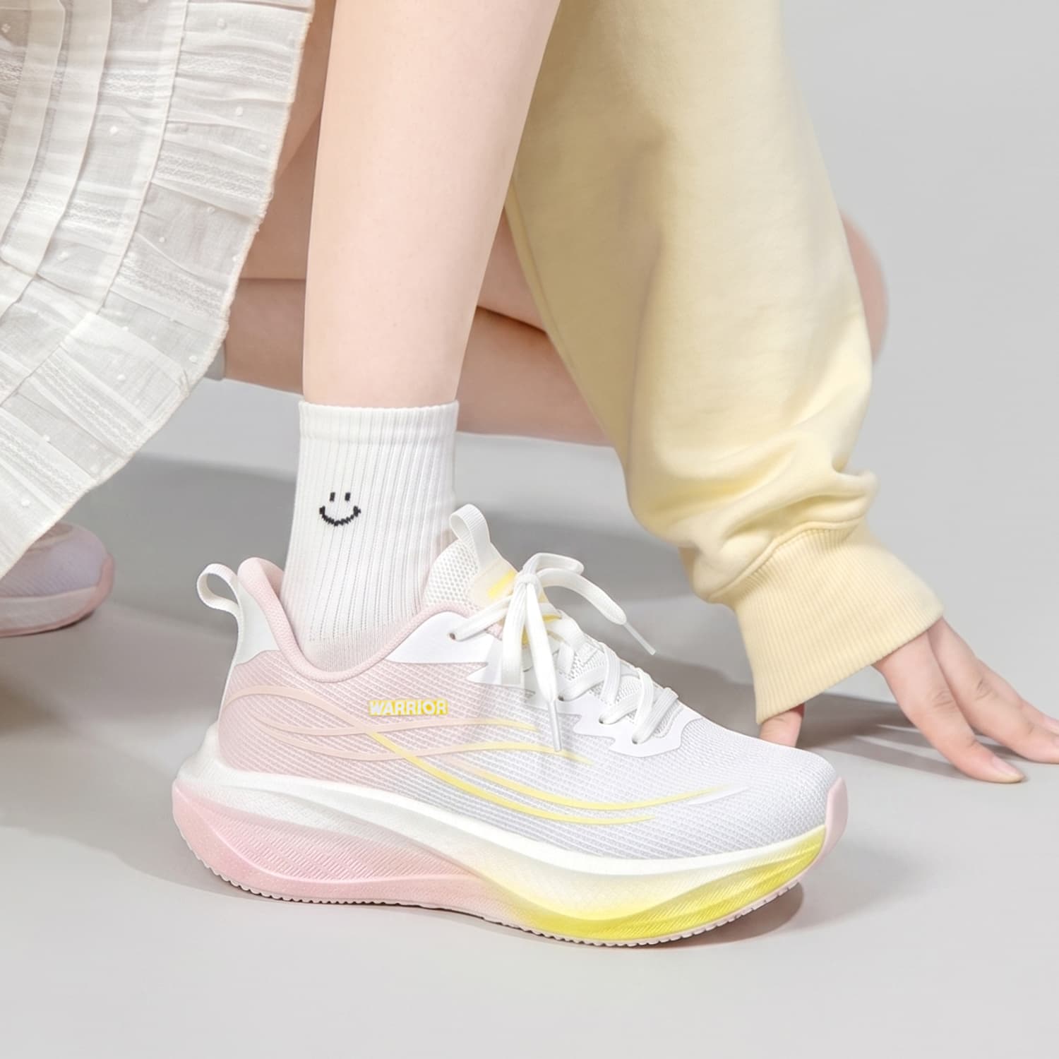 WARRIOR Lowtop White Pink Yellow