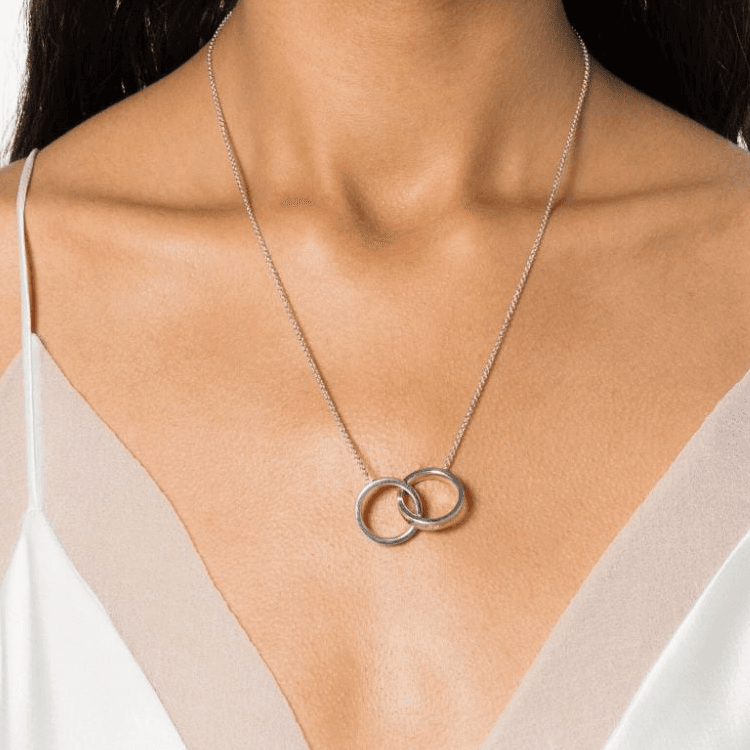 TIFFANY & CO. 2000s Interlocking Circles-pendant Necklace