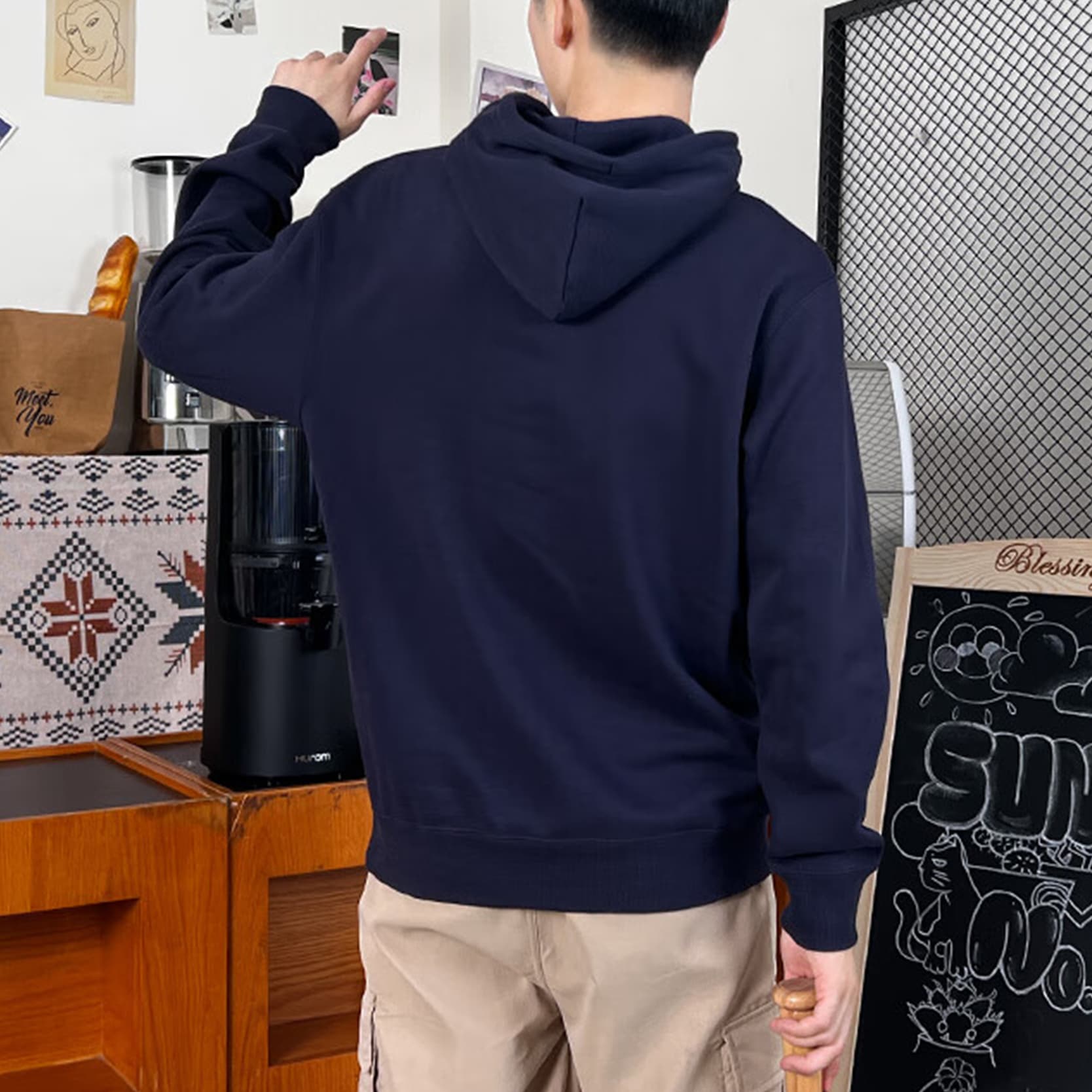 PUMA Sweatshirts Navy Blue Hooded Moderate Regular