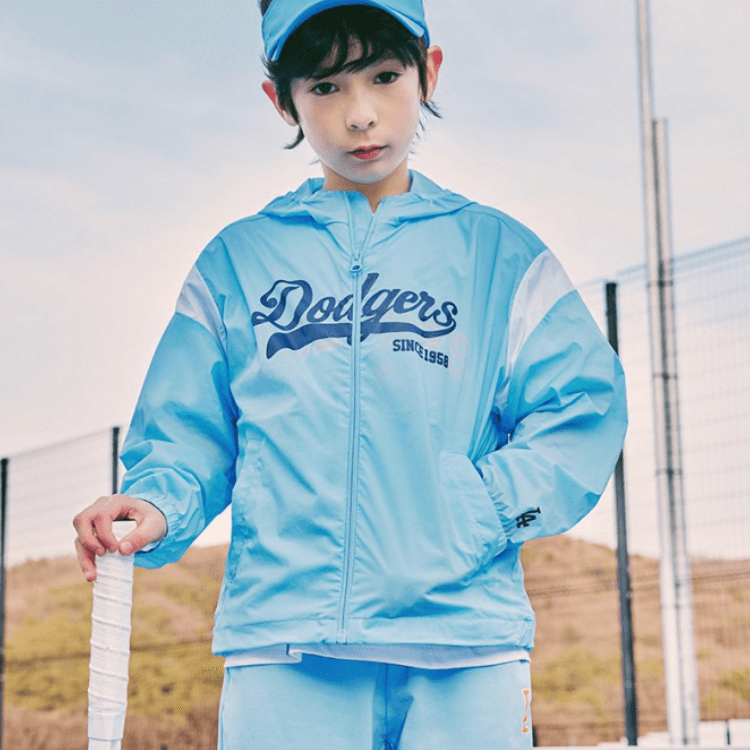 MLB Jackets Hooded (Nondetachable) Moderate