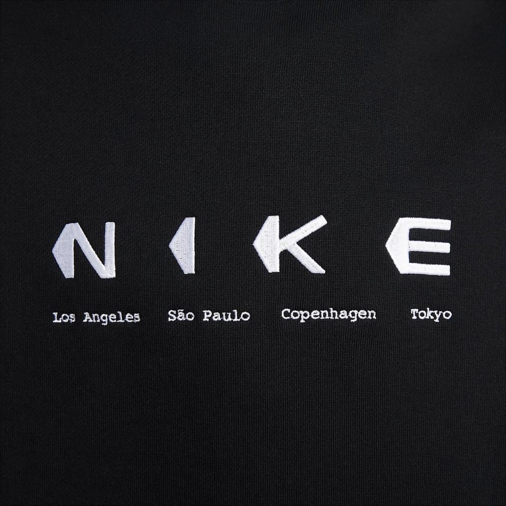 Nike Sweatshirts Black Hooded Moderate Straight Fit