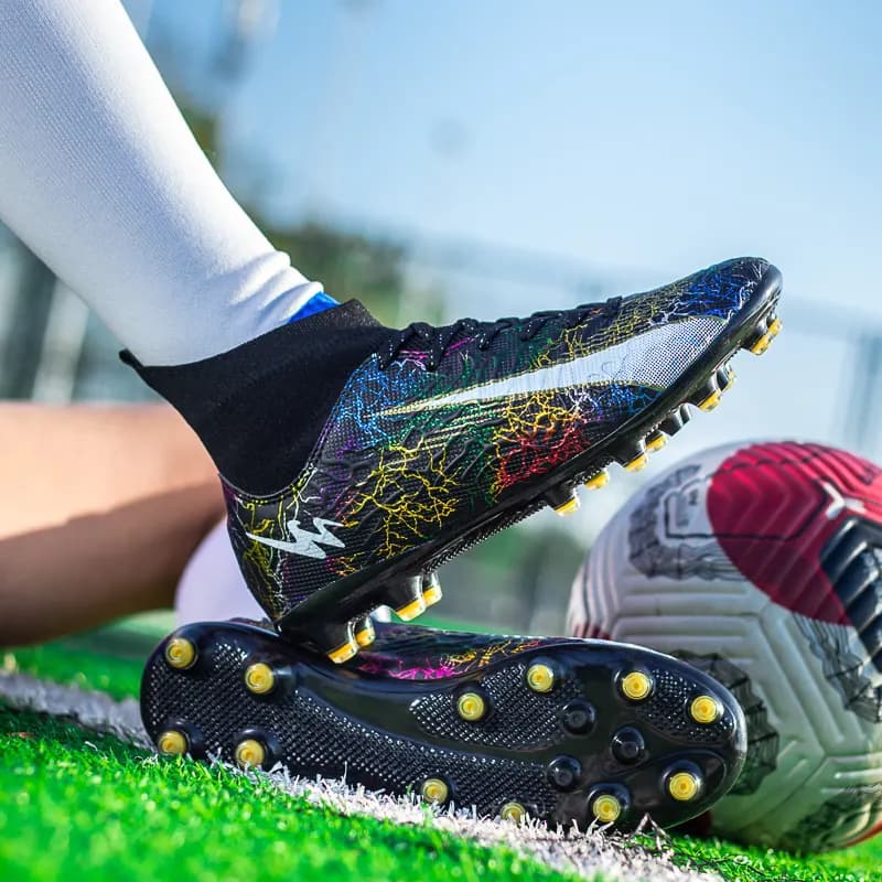 DOUBLE STAR 88 Breathable Lightweight Soccer Black Gold