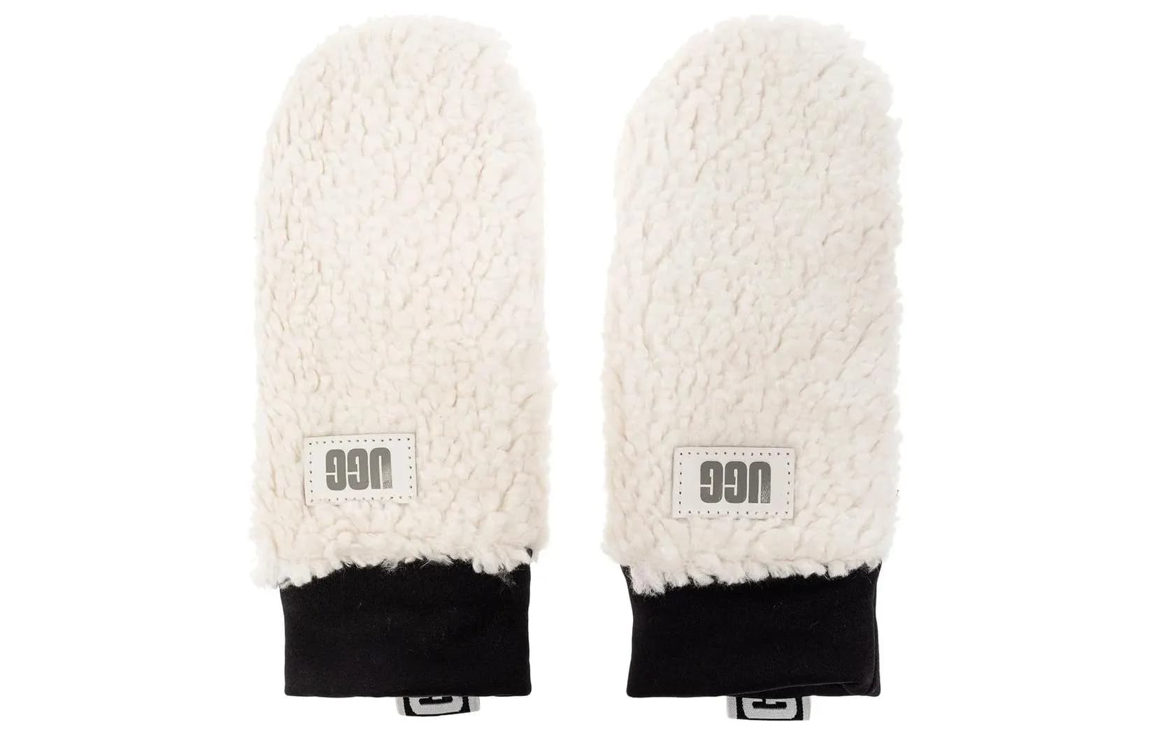 UGG Knit White