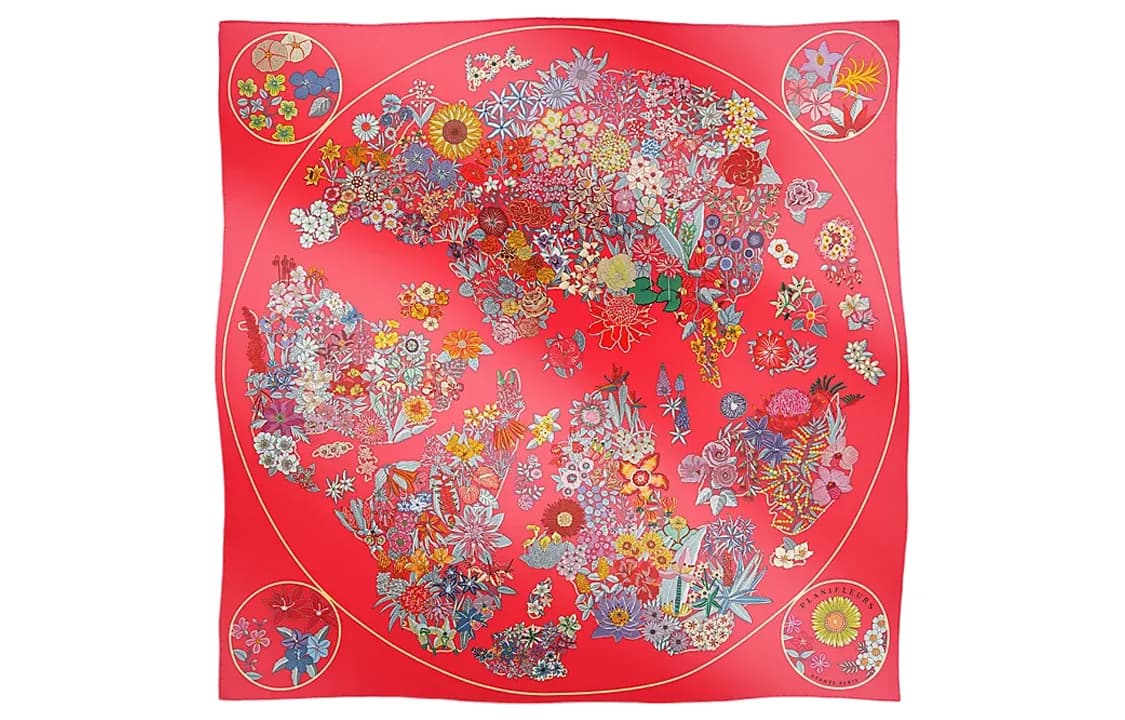 HERMES Carre Silk Red Red