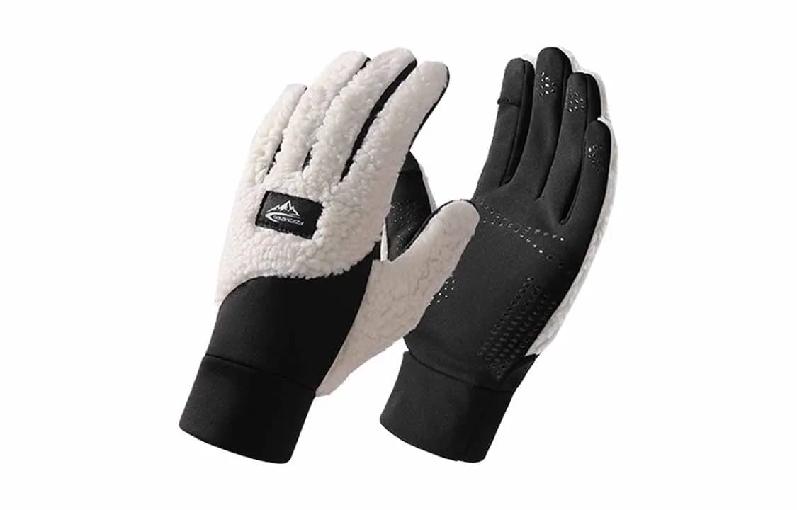 US8ACC Ski Men Offwhite contrast plush cycling